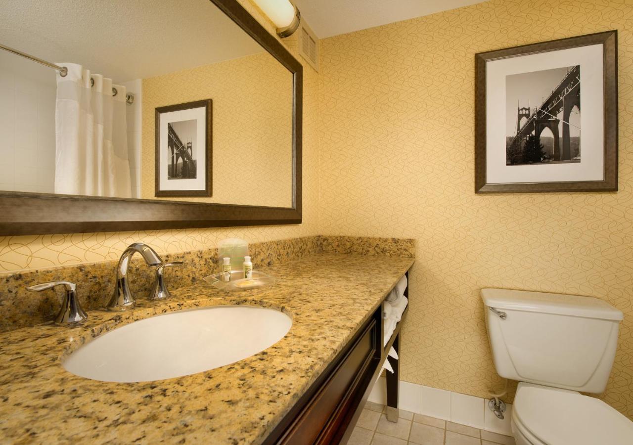 Holiday Inn Portland-Airport I-205 By Ihg Ngoại thất bức ảnh